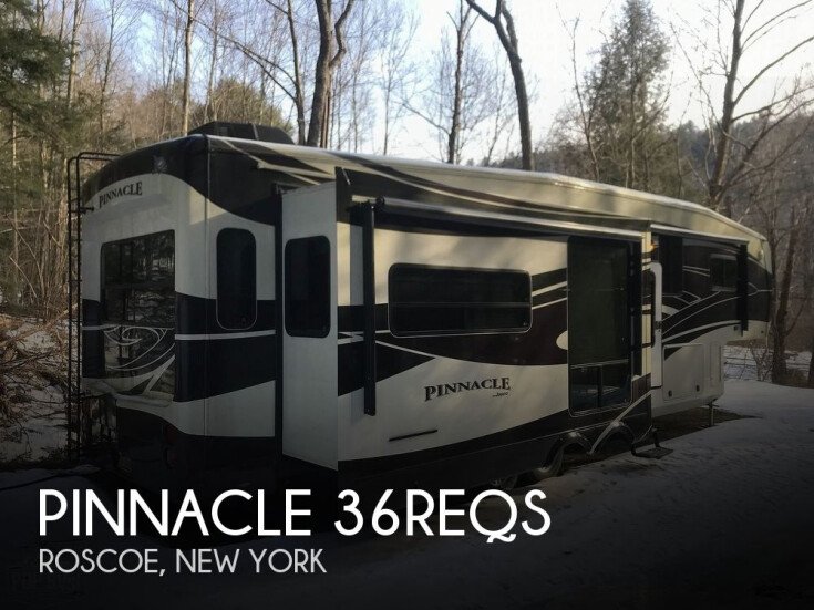 Thumbnail Photo undefined for 2013 JAYCO Pinnacle
